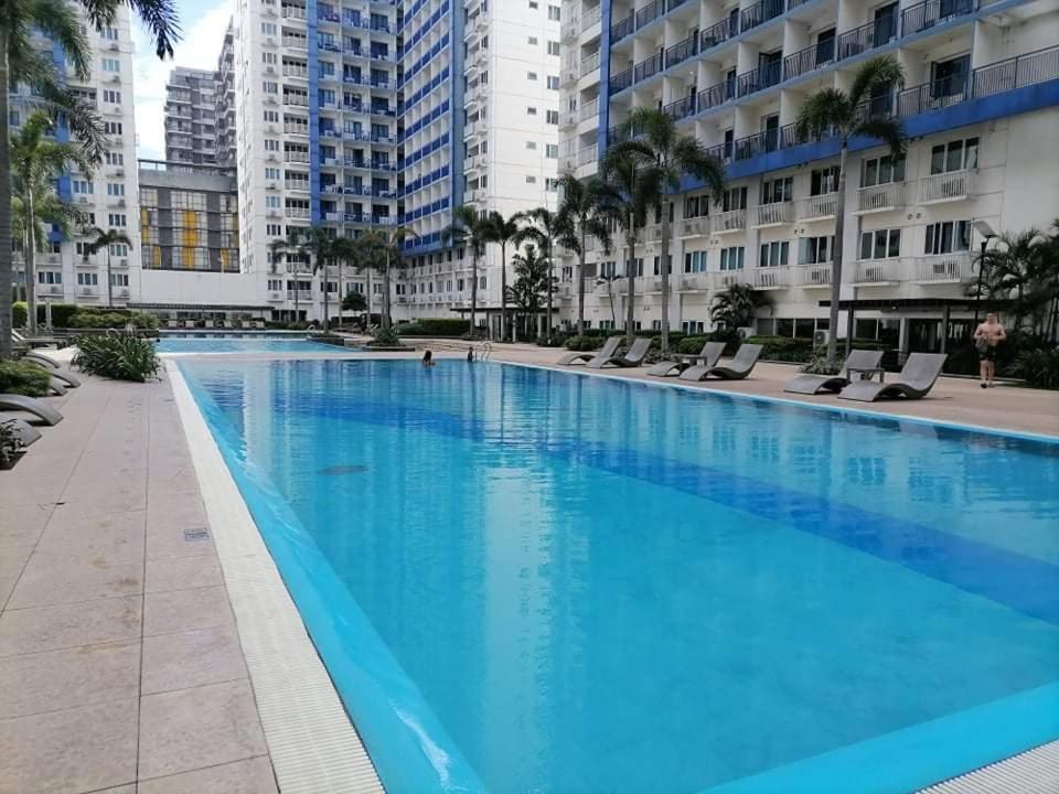 The Finest Sea Residences Condo Манила Экстерьер фото